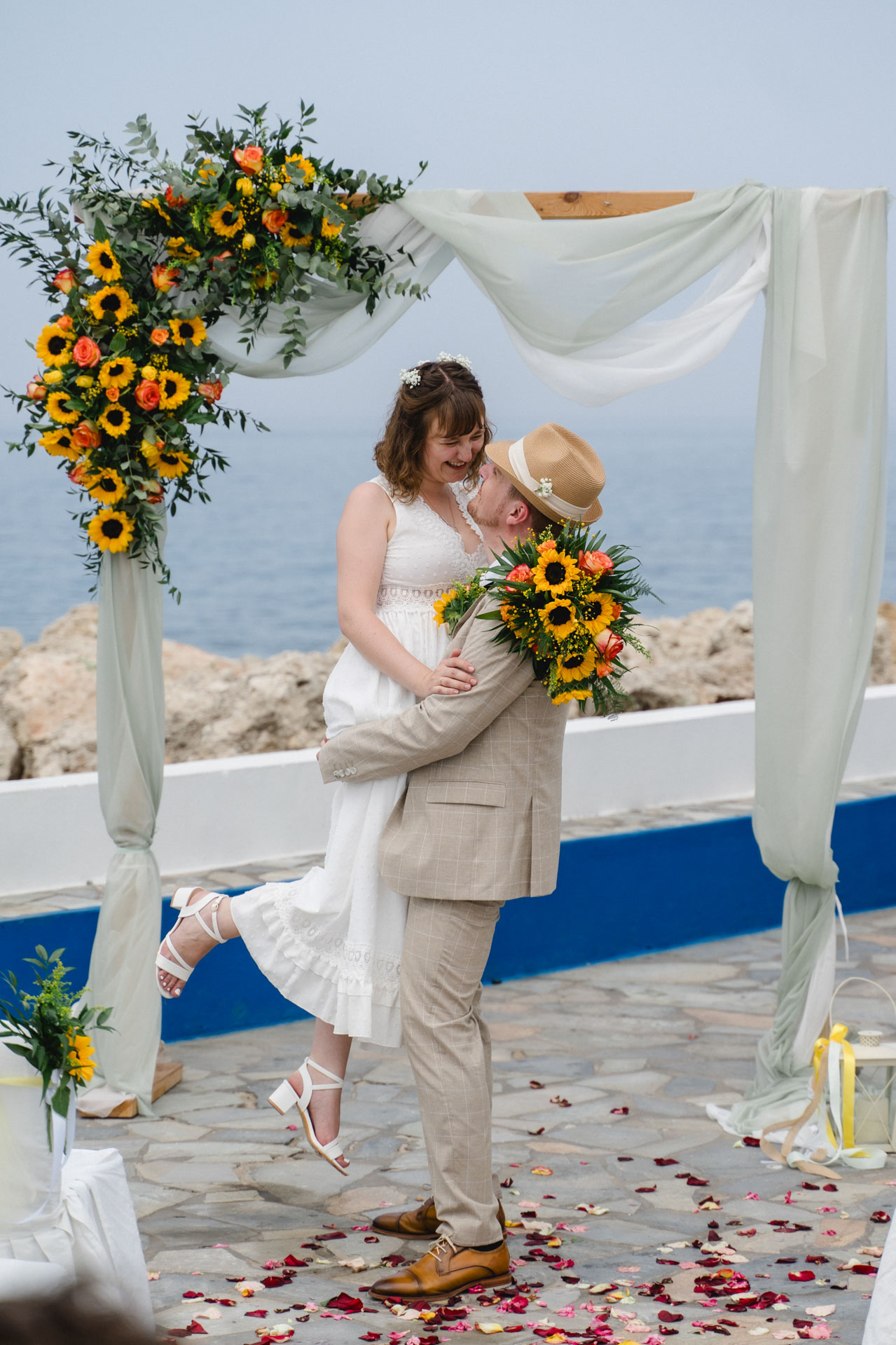 Hochzeit auf Rhodos Paarshooting Hochzeitsbegleitung Hochzeitsfotografen Destination Wedding